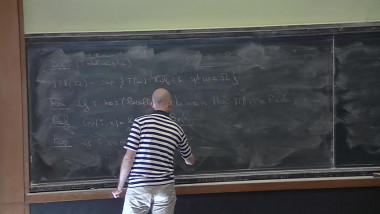 Center manifolds and regularity of area-minimizing currents (Part 1)