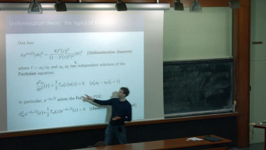 La théorie conforme des champs de Liouville en dimension 2