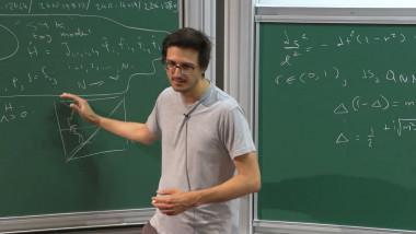 Quantum Gravity in de Sitter Space (2/3)