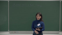 A Crash Course on Knot Theory