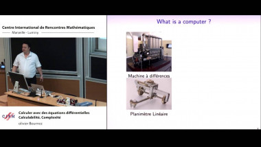 Calculer avec des équations différentielles : calculabilité, complexité