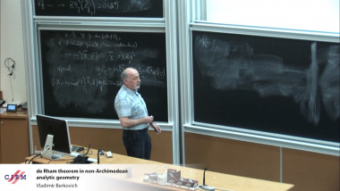 de Rham theorem in non-Archimedean analytic geometry