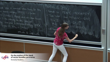 On the motive of the stack of vector bundles on a curve
