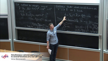 Simultaneous rational approximations to several functions of a real variable