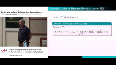 Constructive polynomial approximation in Banach spaces of holomorphic functions