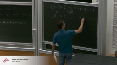 Generic theta divisors