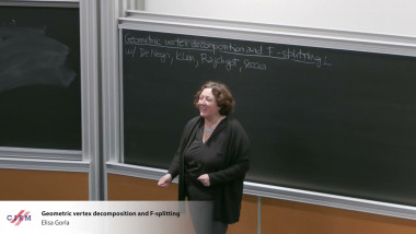 Geometric vertex decomposition and F-splitting