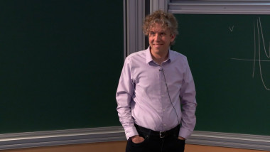 Flux Vacua and the Cosmological Constant