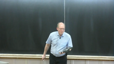 Derived categories and Hochschild cohomology - Part 1