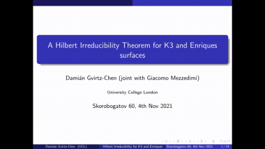 A Hilbert irreducibility theorem for K3 and Enriques surfaces