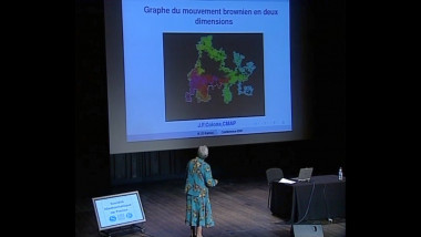 De la théorie de la spéculation aux mathématiques de l'aléatoire