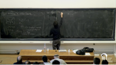 [1151] Normalité asymptotique des vecteurs propres de graphes d-réguliers aléatoires