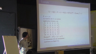 Généralisation des codes de Gabidulin à la caractéristique nulle