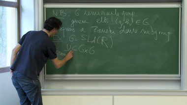 1/6 Mesures stationnaires et fermés invariants des espaces homogènes