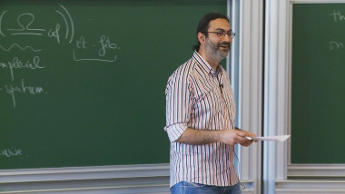 2/5 Sur la conjecture de conservativité
