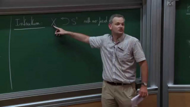 A symplectic invariant for contact manifolds