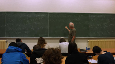 J.-P. Demailly -  Introduction to analytic geometry (Part 18)