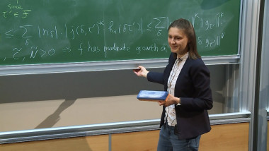 6/6 Automorphic Forms and Optimization in Euclidean Space