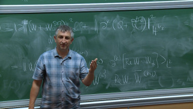 3/3 Two dimensional water waves