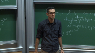 Class forcing and topos theory