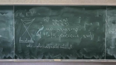 CAT(k)-spaces 1