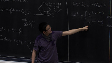 Interior of Dynamical Vacuum Black Holes