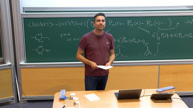 Effective Field Theory of Large Scale Structure (4/4)