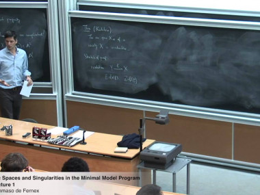 Young researchers in singularities / Jeunes chercheurs en singularités