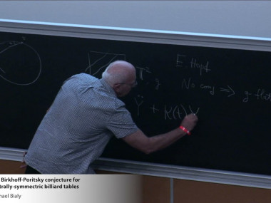 Differential Geometry, Billiards, and Geometric Optics / Géométrie différentielle, billards et optique géométrique