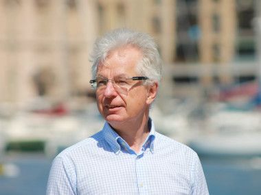 Jean Morlet Chair - 2015 - Sem 1 - Hauser - Rond