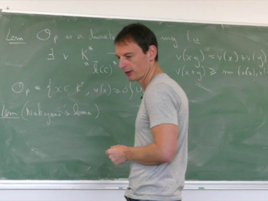 Christophe Ritzenthaler: Geometry and arithmetic of curves of low genus