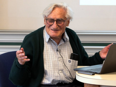 Albert Schwarz : Quantum Mechanics and Quantum Field Theory from Algebraic and Geometric Viewpoints