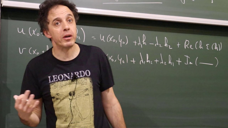 Jorge Mozo Fernández: Complex Analysis