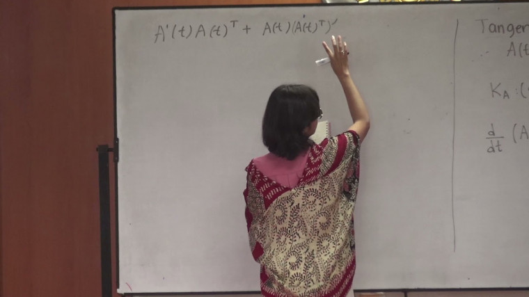 Groups and symmetries in geometry (part 4/6)