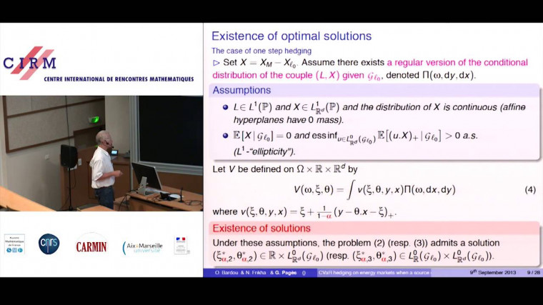 CVaR hedging using quantization based stochastic approximation algorithm