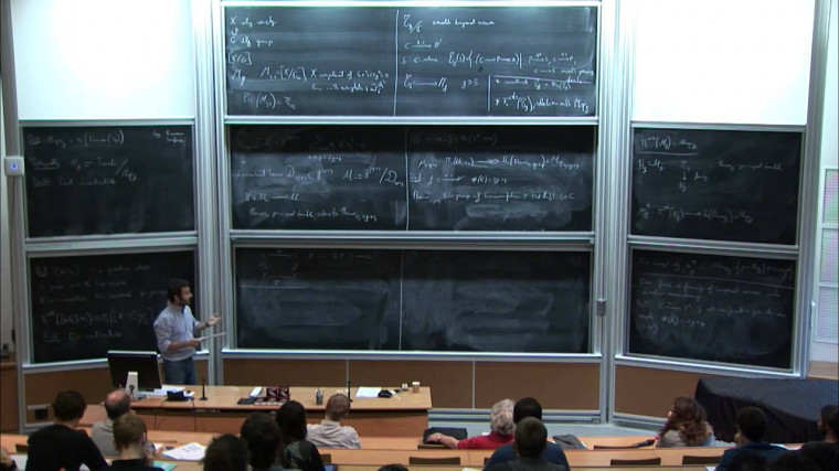 Mapping classes of trigonal loci