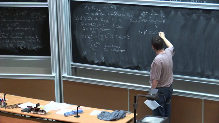 Loop Grassmanians and local spaces