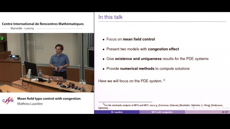 Mean field type control with congestion