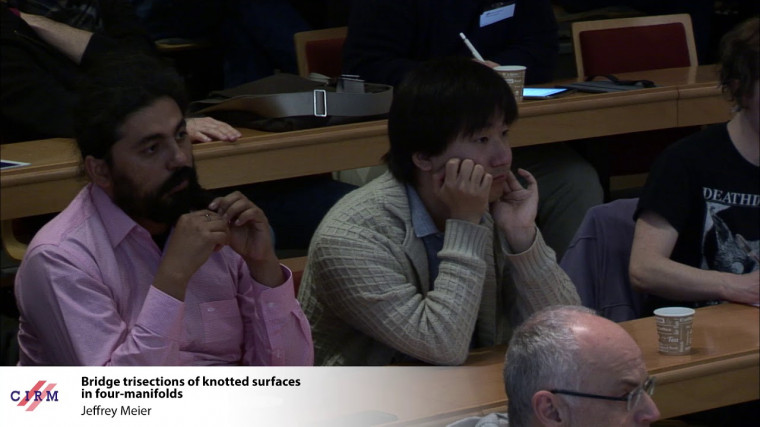 Bridge trisections of knotted surfaces in four-manifolds​