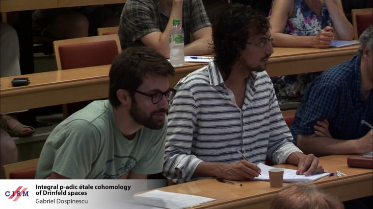 Integral $p$-adic étale cohomology of Drinfeld spaces