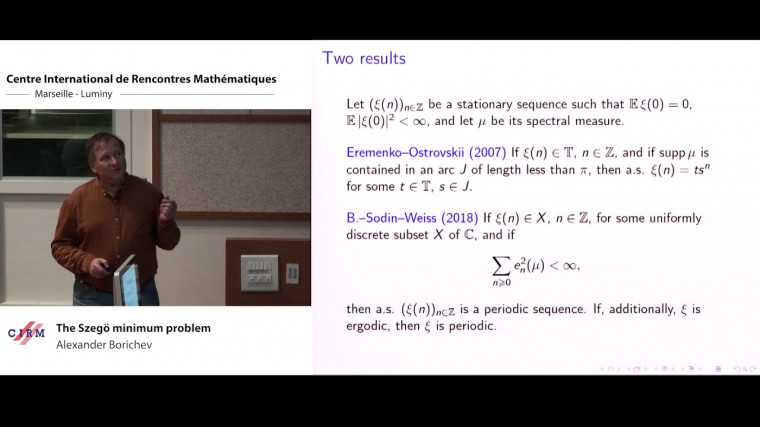 The Szegö minimum problem
