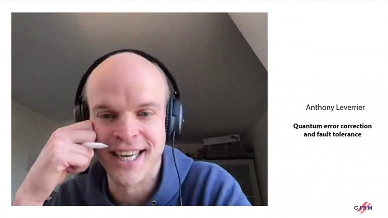 Quantum error correction and fault tolerance