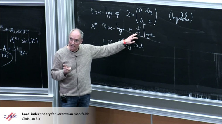 Local index theory for Lorentzian manifolds