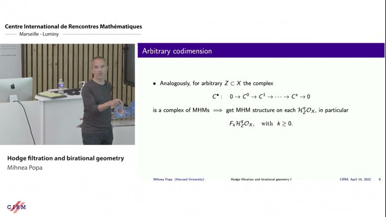 Hodge filtration and birational geometry