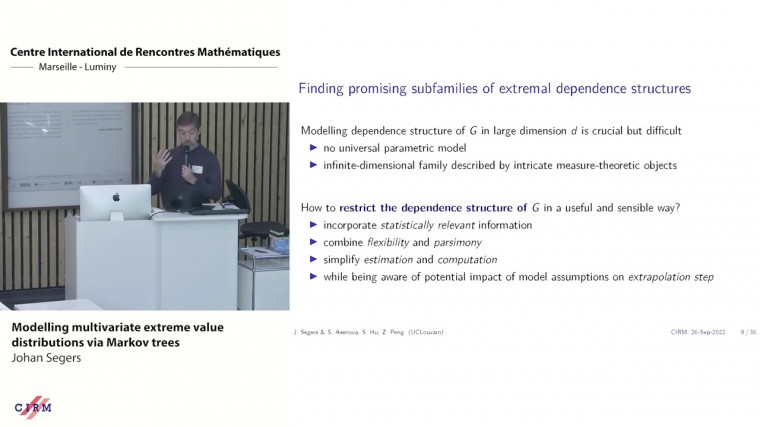 Modelling multivariate extreme value distributions via Markov trees