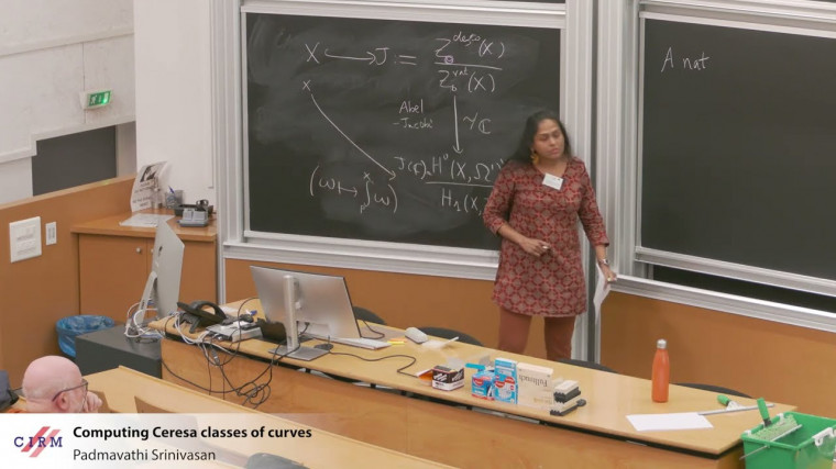 Computing Ceresa classes of curves