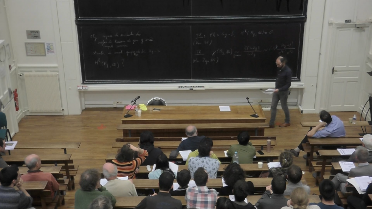 [1214] Cohomologie des espaces de modules de courbes via la géométrie tropicale et les complexes de graphes