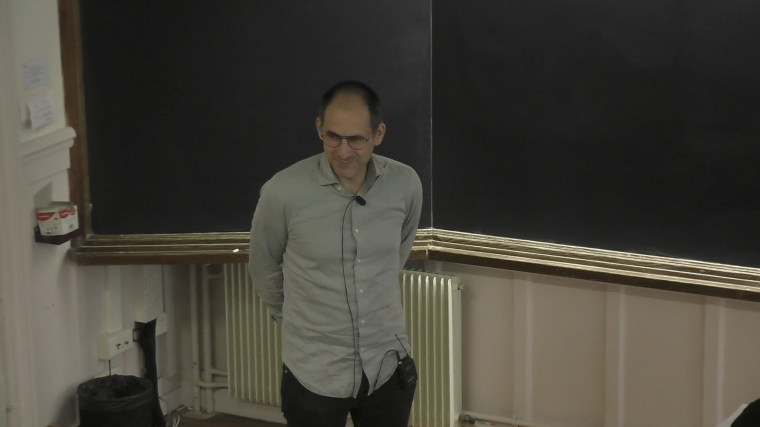 Orderability of lattices in semi-simple Lie groups - Part 1