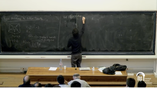 [1151] Normalité asymptotique des vecteurs propres de graphes d-réguliers aléatoires