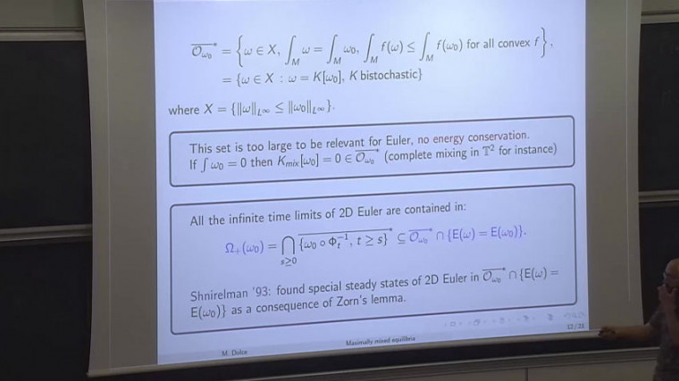 On maximally mixed equilibria of two-dimensional perfect fluid